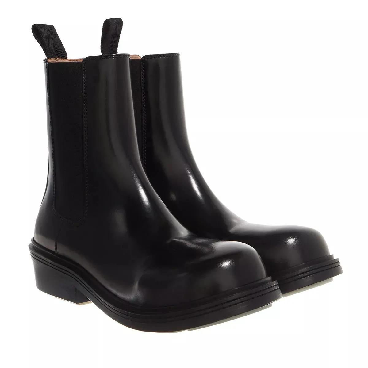   Bottega Veneta  Fireman Chelsea Ankle Boot Black  Chelsea Boot 