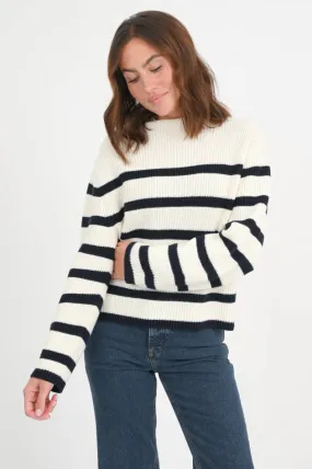 Gestreifter Pullover in Creme/Navy