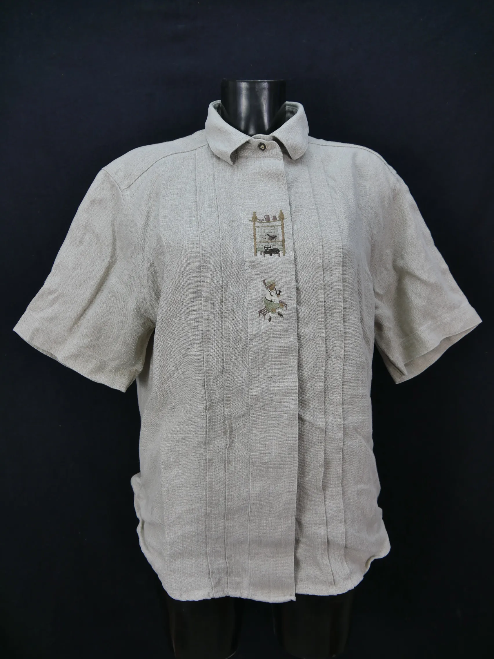 Gr.44 Trachtenbluse Bluse Imperial beige Leinen Kachelofen Stickerei TB2560