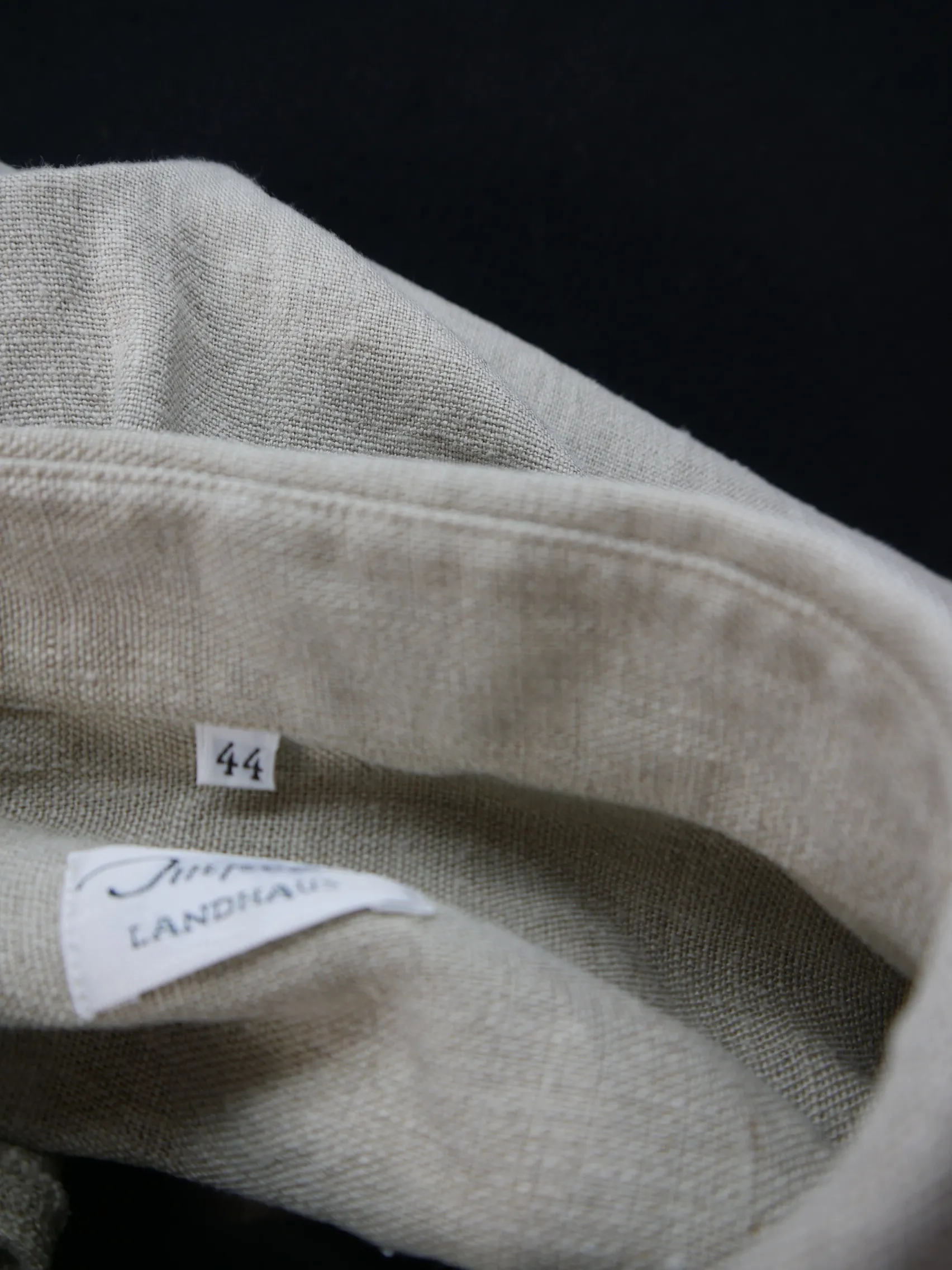 Gr.44 Trachtenbluse Bluse Imperial beige Leinen Kachelofen Stickerei TB2560