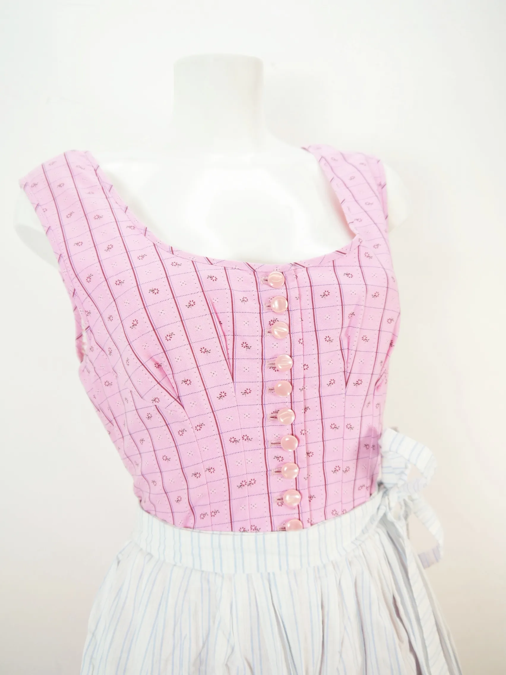 Handarbeit rosa Baumwolle phantastisches Dirndl mit Schürze Gr.42